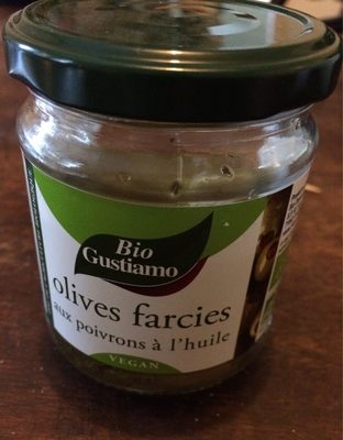 Olives farcies aux poivrons à l'huile