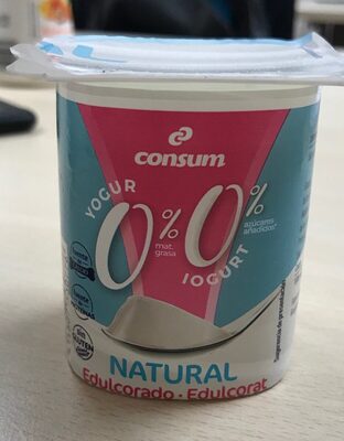 Yogur Natural Desnatado con edulcorantes.