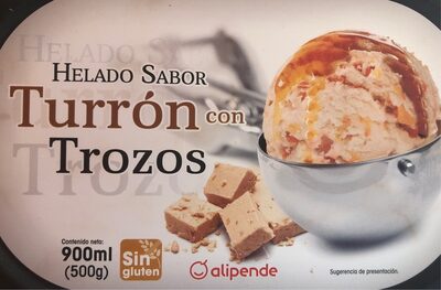 Helado de turrón con trozos