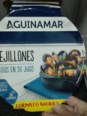 Mejillones cocidos su jugo
