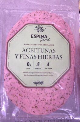 Entremeses vegetarianos de aceitunas y finas hierbas