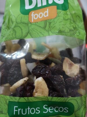 Cocktail tropical frutos secos