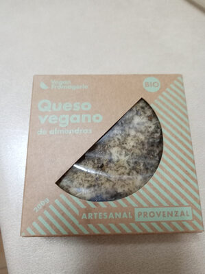 Queso vegano de almendras artesanal "provenzat"