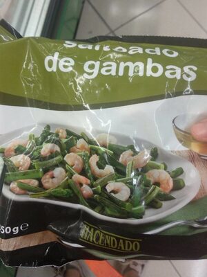Salteado de gambas, ajetes  y espárragos verdes