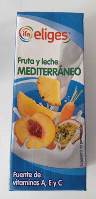 Fruta y leche mediterráneo
