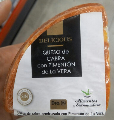 Queso de cabra con pimentón de La VERA
