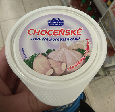 tradiční pomazánkové s česnekem a bylinami