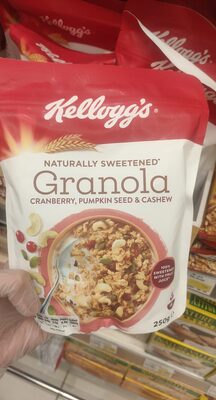 Granola berry, pumpkin seed, cashew