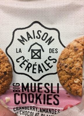 Big muesli cookies