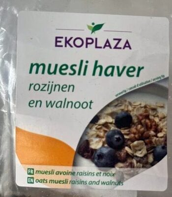 Muesli oats raisin and walnut