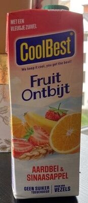 Fruitontbijt aardbei en sinaasappel