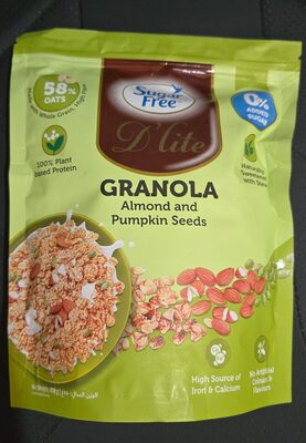 D'lite granola almond and pumpkin seeds