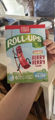 ROLL-UPS Rainbow Berry Berry Flavour