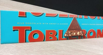 Crunchy almond chocolate Toblerone