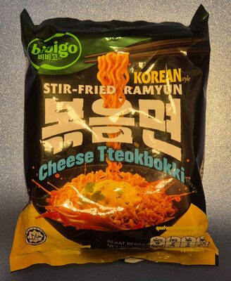 Korean style stir-fried ramyun Cheese Tteokbokki