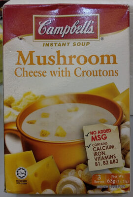 Mushroom, cheese and croutons cream soup