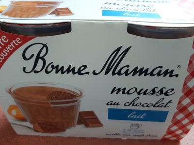 Mousse au chocolat au lait aux œufs frais