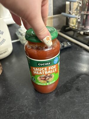 SAUCE FOR MEATBALLS TOMATO & BASIL