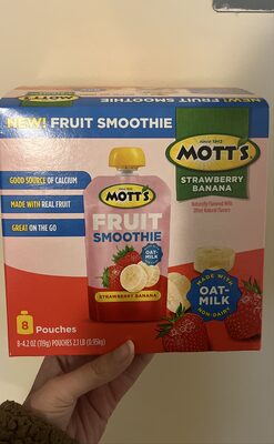Strawberry banana fruit smoothie