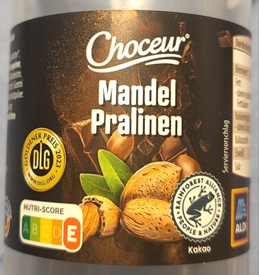Mandorle ricoperte di cioccolato al latte