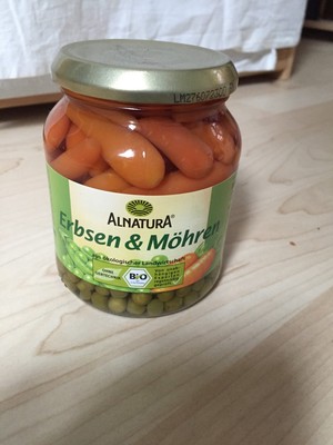 Erbsen und Karotten