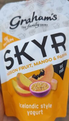 SKYR PASSION FRUIT, MANGO & PAPAYA Icelandic style yogurt