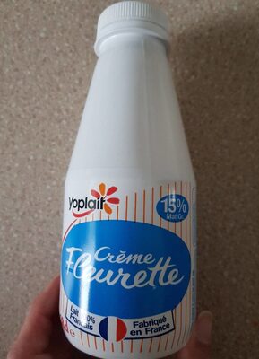 Crème légère fluide à 15% de matières grasses