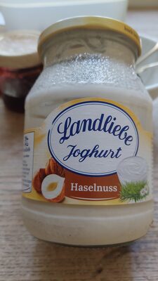 Landliebe Joghurt Haselnuss 4067517001605 Joghurt mit 10 % Haselnusszubereitung, 3,8 % Fett im Milchanteil