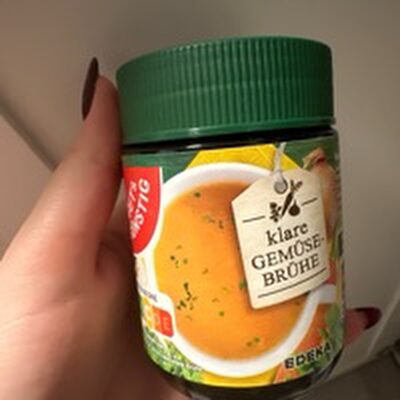 Klare Gemüsebrühe