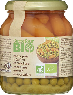 Petits pois très fins et carottes.