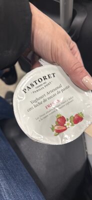 Yoghourt artesanal con fresas