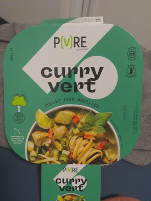 Curry vert poulet avec nouilles