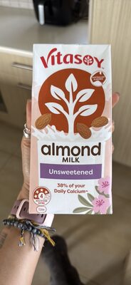 almond MILK Unsweetened