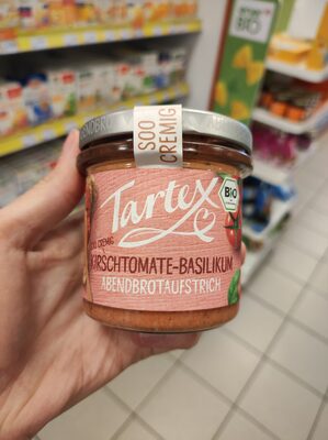 Brotaufstrich Kirschtomate Basilikum
