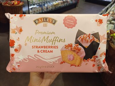 Mini muffins strawberry & cream