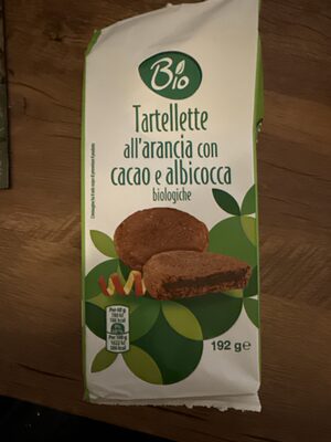 Tartellette all’arancia con cacao e albicocche